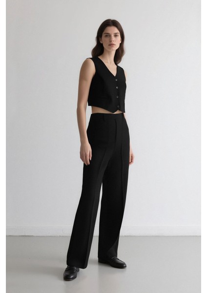 Palazzo Çift Cepli Yüksek Bel Düz Paça Cepli Krep Kumaş Klasik Kumaş Pantolon D9541AX24AU fırsatları