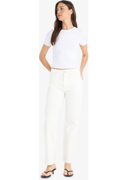 Comfort Straight Normal Bel Bilek Boy Beyaz Jean Pantolon F6174AX25HS fiyatları