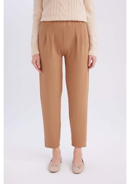 Pantolon Straight Fit Lastikli Bel Piliseli Basic Düz D4405AX24WN fırsatları