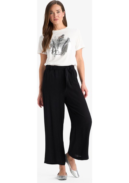 Culotte Esnek Belli Geniş Paça Kuşaklı Krinkıl Viskon Kapri Pantolon C9565AX25SM