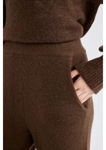 Coool Jogger Pantolon Triko Kumaş Cepli Beli Paçası Lastikli V4178AZ24CW indirimleri
