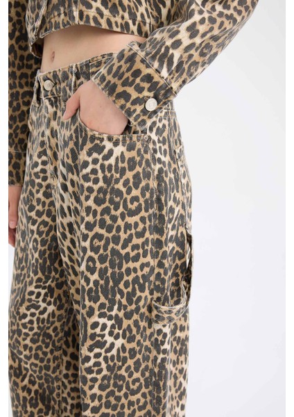 Baggy Fit Gabardin Pantolon Yüksek Bel Leopar Desenli Standart Boy D8149AX24AU