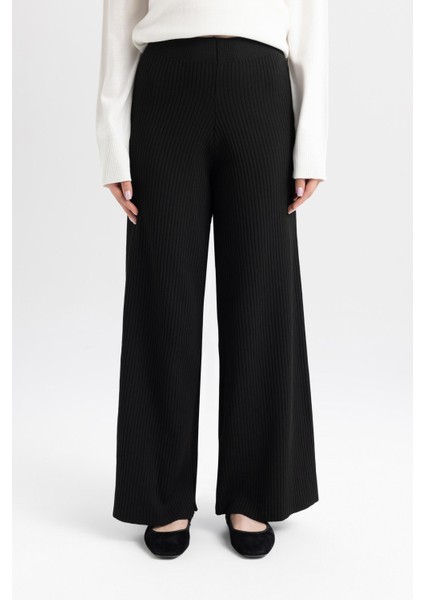 Relax Fit Triko Pantolon Beli Lastikli Basic Düz Geniş Paça Y1325AZ24AU fırsatları