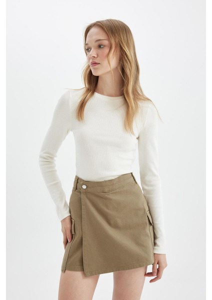 Regular Fit Normal Bel Kargo Cepli Gabardin Şort Etek D4991AX24AU modelleri