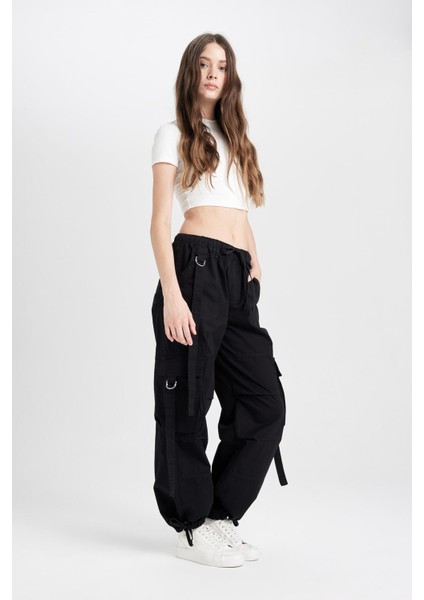 Coool Wide Leg Gabardin Pantolon Geniş Paça Normal Bel Basic Düz Bağcıklı Kargo Cepli B1205AX24AU modelleri