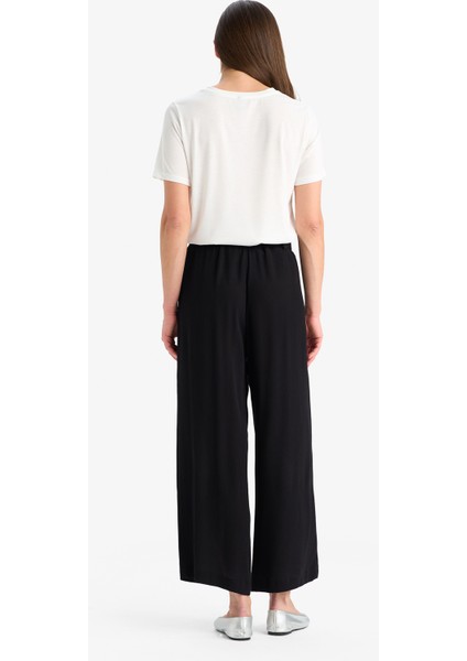 Culotte Esnek Belli Geniş Paça Kuşaklı Krinkıl Viskon Kapri Pantolon C9565AX25SM