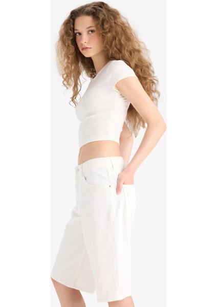 Yüksek Bel Beyaz Jean Bermuda Şort E4087AX25SM modelleri
