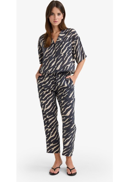 Carrot Fit Zebra Desenli Modal Kumaş Pantolon Çift Cepli Yüksek Bel Düz Paça E6360AX25SP fırsatları