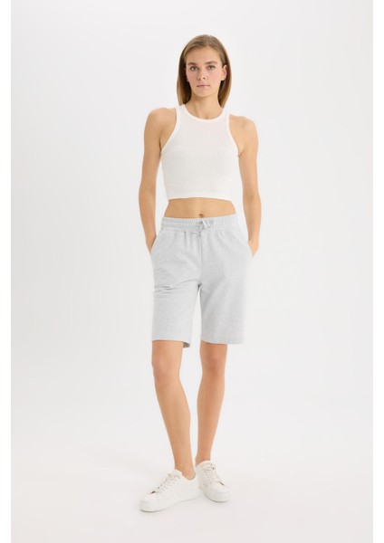 Regular Fit Normal Bel Düz Paça Bermuda Şort W9369AZ25SM