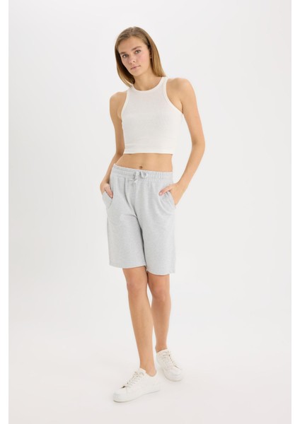 Regular Fit Normal Bel Düz Paça Bermuda Şort W9369AZ25SM modelleri