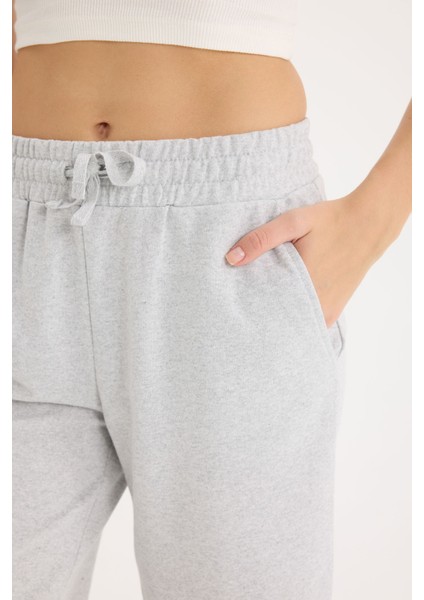 Regular Fit Normal Bel Düz Paça Bermuda Şort W9369AZ25SM indirimleri