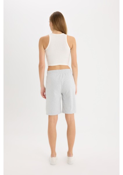 Regular Fit Normal Bel Düz Paça Bermuda Şort W9369AZ25SM