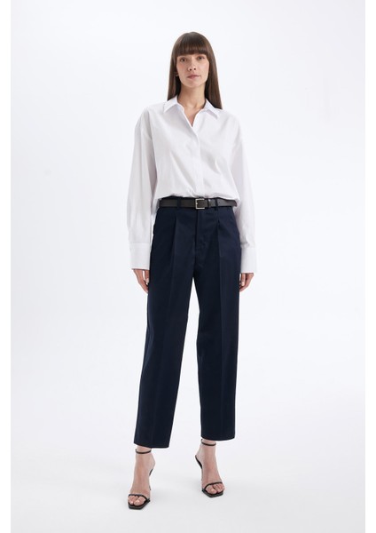 Carrot Fit Kemerli Klasik Pantolon Yüksek Bel Dar Paça Piliseli Basic Düz Kısa Paça D4282AX24AU