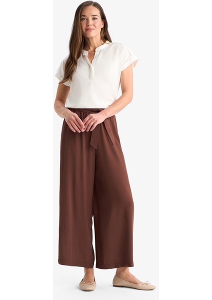 Culotte Esnek Belli Geniş Paça Kuşaklı Krinkıl Viskon Kapri Pantolon C9565AX25SM modelleri