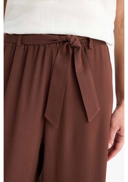 Culotte Esnek Belli Geniş Paça Kuşaklı Krinkıl Viskon Kapri Pantolon C9565AX25SM