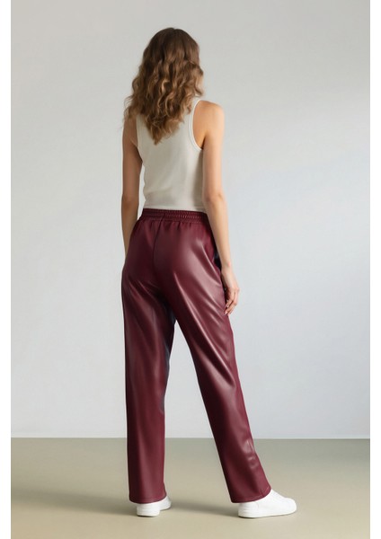 Jogger Cepli Yüksek Bel Standart Paça Suni Deri Pantolon V8072AZ24WN