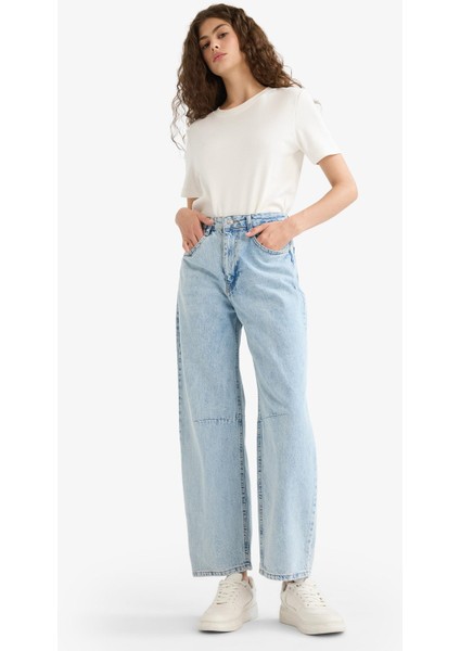 Barrel Fit Normal Bel Bilek Boy Jean Yıkamalı Pantolon F6102AX25HS fiyatları