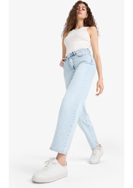 Comfort Straight Yüksek Bel Bilek Boy Jean Yıkamalı Pantolon D8155AX25SM