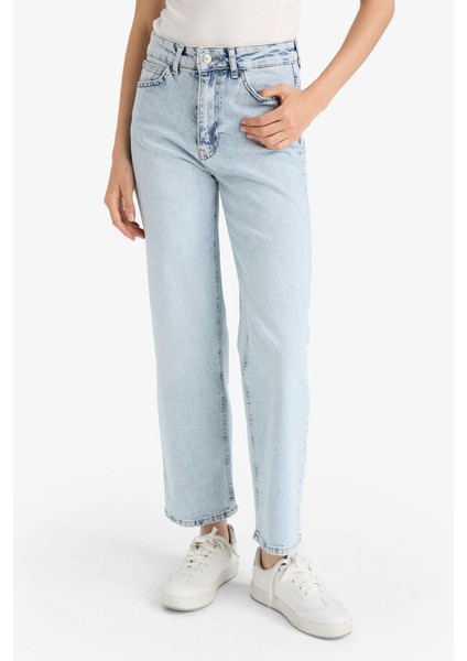 Comfort Straight Yüksek Bel Bilek Boy Jean Yıkamalı Pantolon D8155AX25SM fırsatları