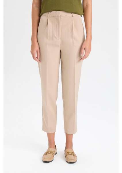 Carrot Fit Kumaş Pantolon Çift Cepli Yüksek Bel Basic Düz Dar Paça D4567AX24AU fırsatları