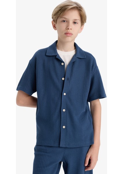 Erkek Çocuk Oversize Geniş Kalıp Polo Yaka Kısa Kollu Gömlek E3313A825HS indirimleri