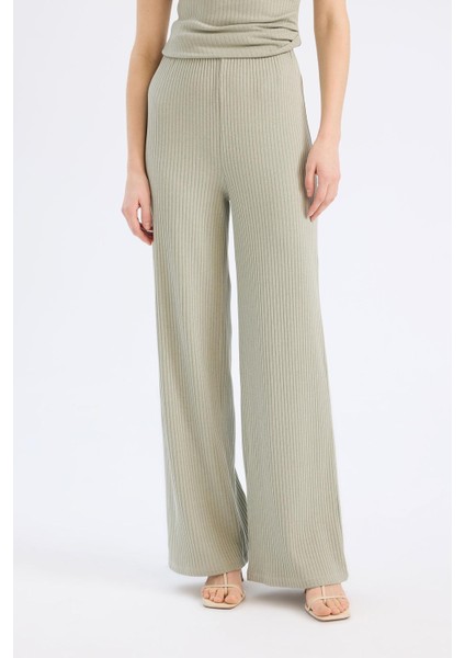 Slim Fit Dar Kesim Fitilli Kaşkorse Basic Düz Pantolon E5783AX25SP indirimleri