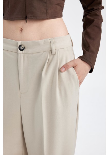 Klasik Kumaş Pantolon Wide Leg Geniş Bol Paça Fleto Cepli Yüksek Bel Standart Boy Basic Düz D8150AX24AU indirimleri