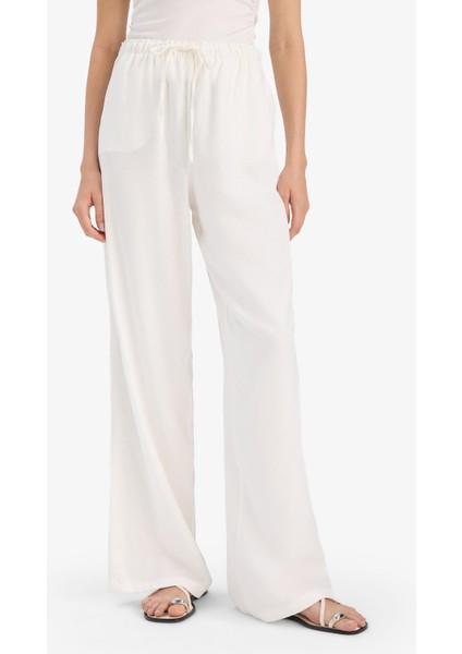 Wide Leg Çift Cepli Beli Lastikli Standart Boy Keten Karışımlı Beyaz Pantolon E1981AX25SM fırsatları