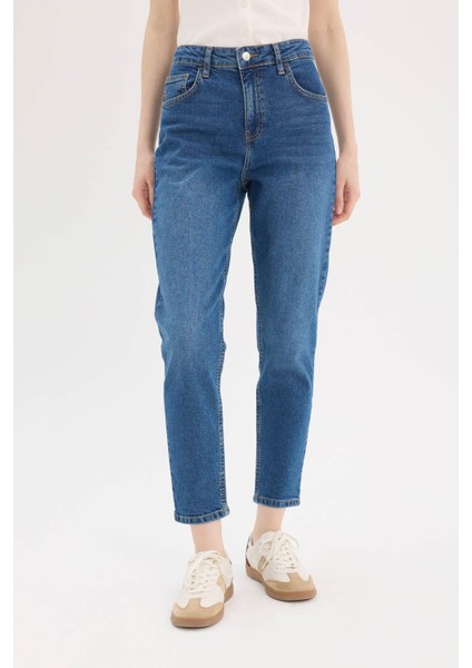 Lina Comfort Mom Normal Bel Düz Paça Jean Kar Yıkamalı Pantolon D8179AX25SP modelleri