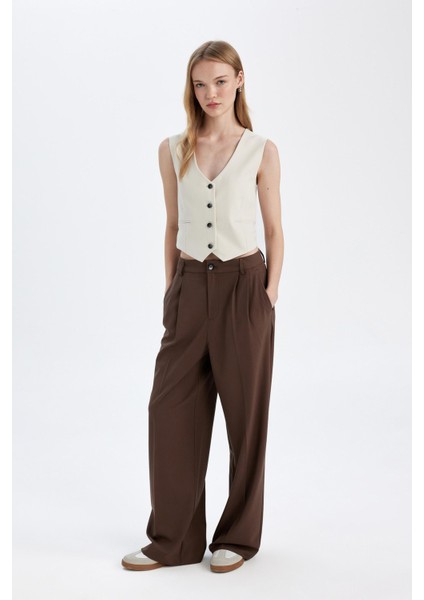 Klasik Kumaş Pantolon Wide Leg Geniş Bol Paça Fleto Cepli Yüksek Bel Standart Boy Basic Düz D8150AX24AU modelleri