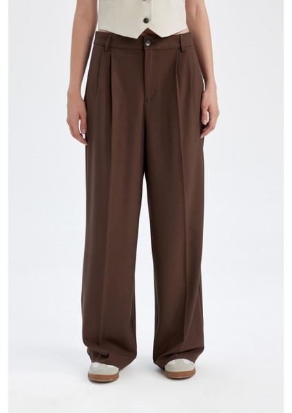 Klasik Kumaş Pantolon Wide Leg Geniş Bol Paça Fleto Cepli Yüksek Bel Standart Boy Basic Düz D8150AX24AU fırsatları