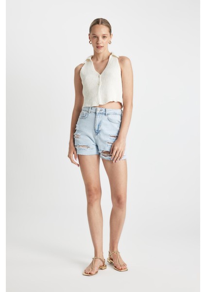 Mom Fit Yüksek Bel Paça Ucu Kesik Jean Şort C0680AX24HS fırsatları