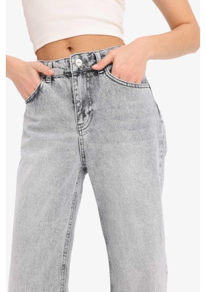 Straight Fit Yüksek Bel Kısa Paça Jean Yıkamalı Pantolon E8013AX25SM indirimleri