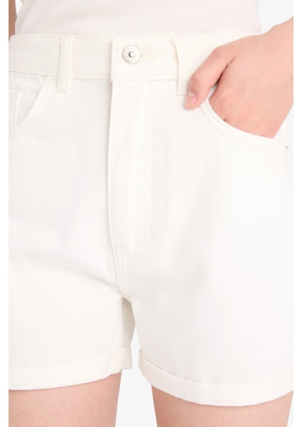 Mom Fit Yüksek Bel Katlamalı Paça Jean Şort E4695AX25SM