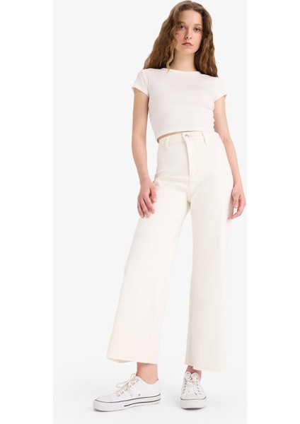 Culotte Yüksek Bel Paça Ucu Kesik Crop Jean Pantolon B5012AX25SM modelleri
