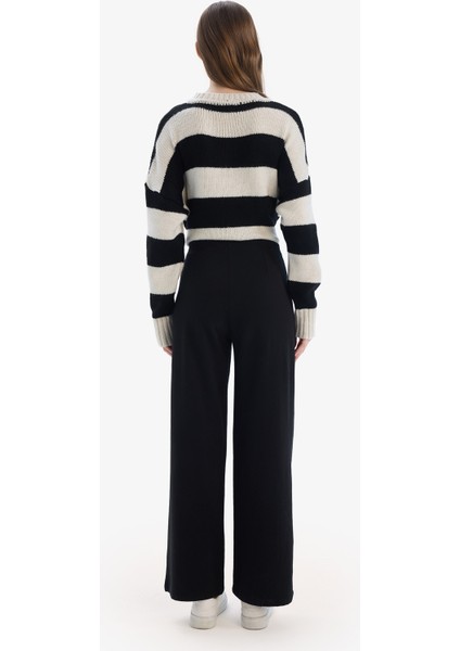 Wide Leg Standart Boy Basic Düz Geniş Bol Paça Eşofman Altı E7952AX25SP