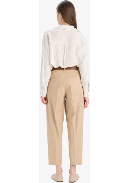Carrot Fit Gabardin Kumaş Pantolon Kemerli Yüksek Bel Kısa Paça D2732AX25SP