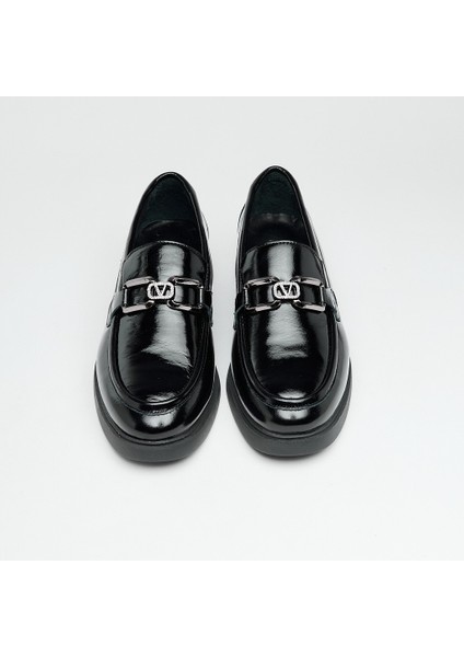 Günlük Hakiki Deri Kadın Tokalı Casual Ayakkabı modelleri