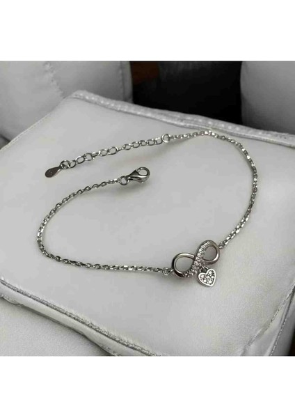 925 Ayar Gümüş Sonsuzluk Kalp Detaylı Bileklik