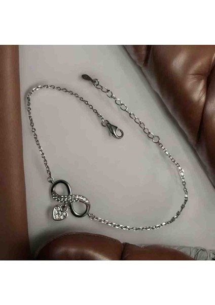 925 Ayar Gümüş Sonsuzluk Kalp Detaylı Bileklik modelleri