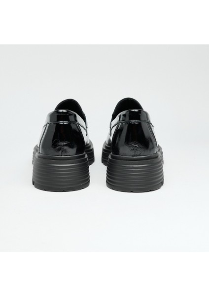 Günlük Hakiki Deri Kadın Tokalı Casual Ayakkabı fırsatları