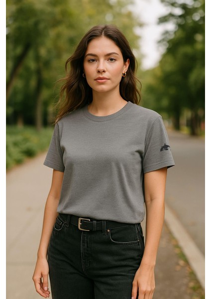 Kadın Bisiklet Yaka Basic Düz Kısa Kollu Gri T-Shirt