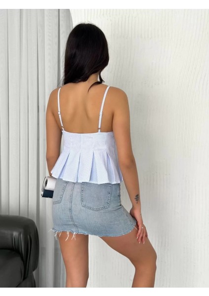 Askılı Dekolte Detaylı Crop