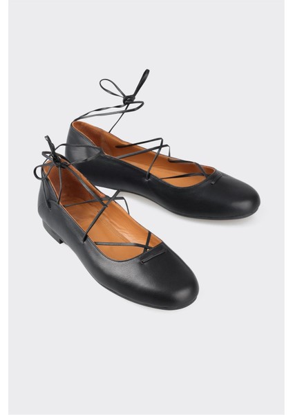 Siyah Deri Kadın Babet fiyatları