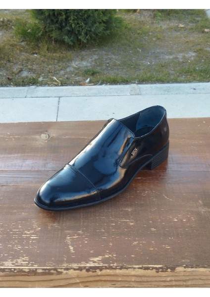 Erkek Yazlık Kundura Hakiki Iç Dış Deri Neolit Taban Bağcıksız Rugam