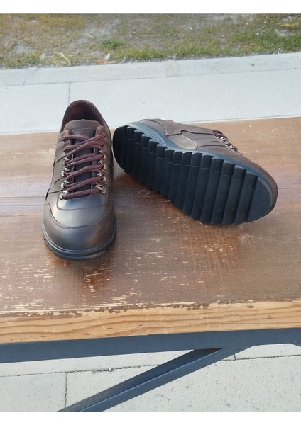 Erkek Kışlık Sportif Kundura Hakiki Deri Kaymaz ve Dişli Taban Bağcıklı ve Ortobetik fırsatları