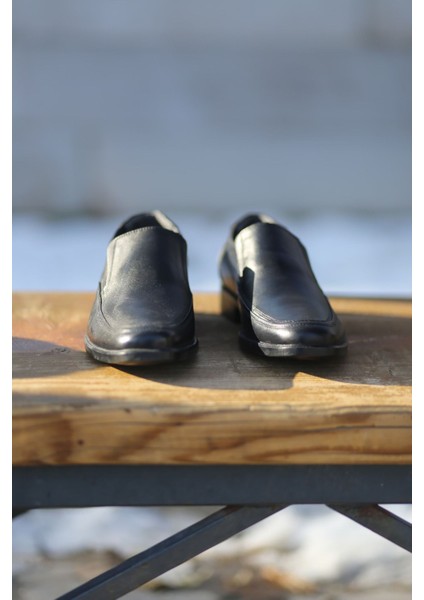 Klasik Kundura Hakiki Deri Kauççuk Taban Bağcıksız Mevsimlik Babalar Için indirimleri