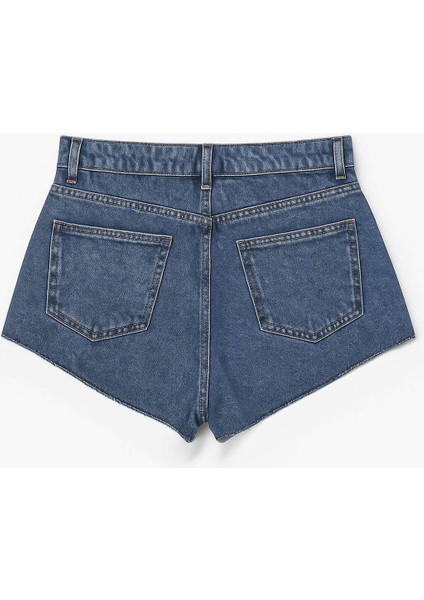 Kadın Yüksek Bel Püsküllü Paça Jean Şort modelleri