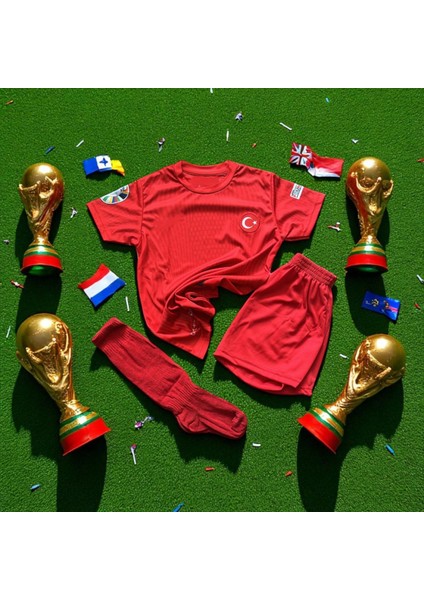 Türkiye Milli Takım Kırmızı Şortlu Çocuk Çoraplı 2024 T-Shirt Halı Saha Forma