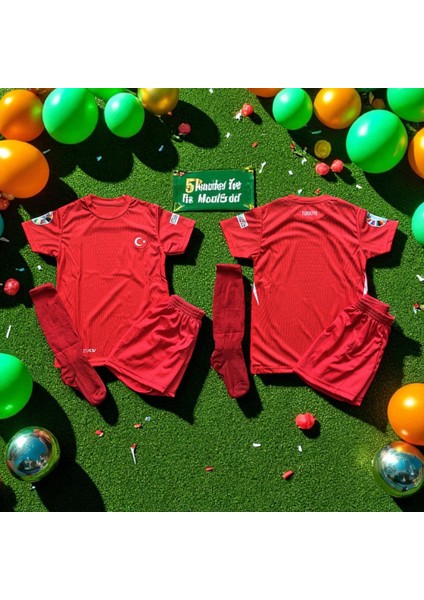Türkiye Milli Takım Kırmızı Şortlu Çocuk Çoraplı 2024 T-Shirt Halı Saha Forma fiyatları